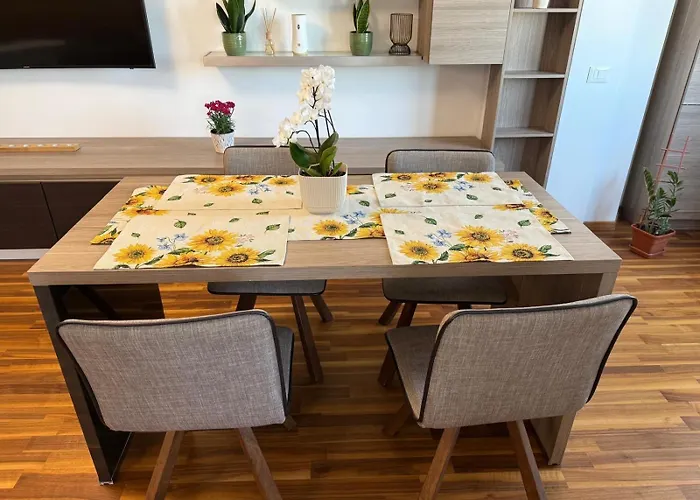 Cozy Unirii Near Old Town شقة